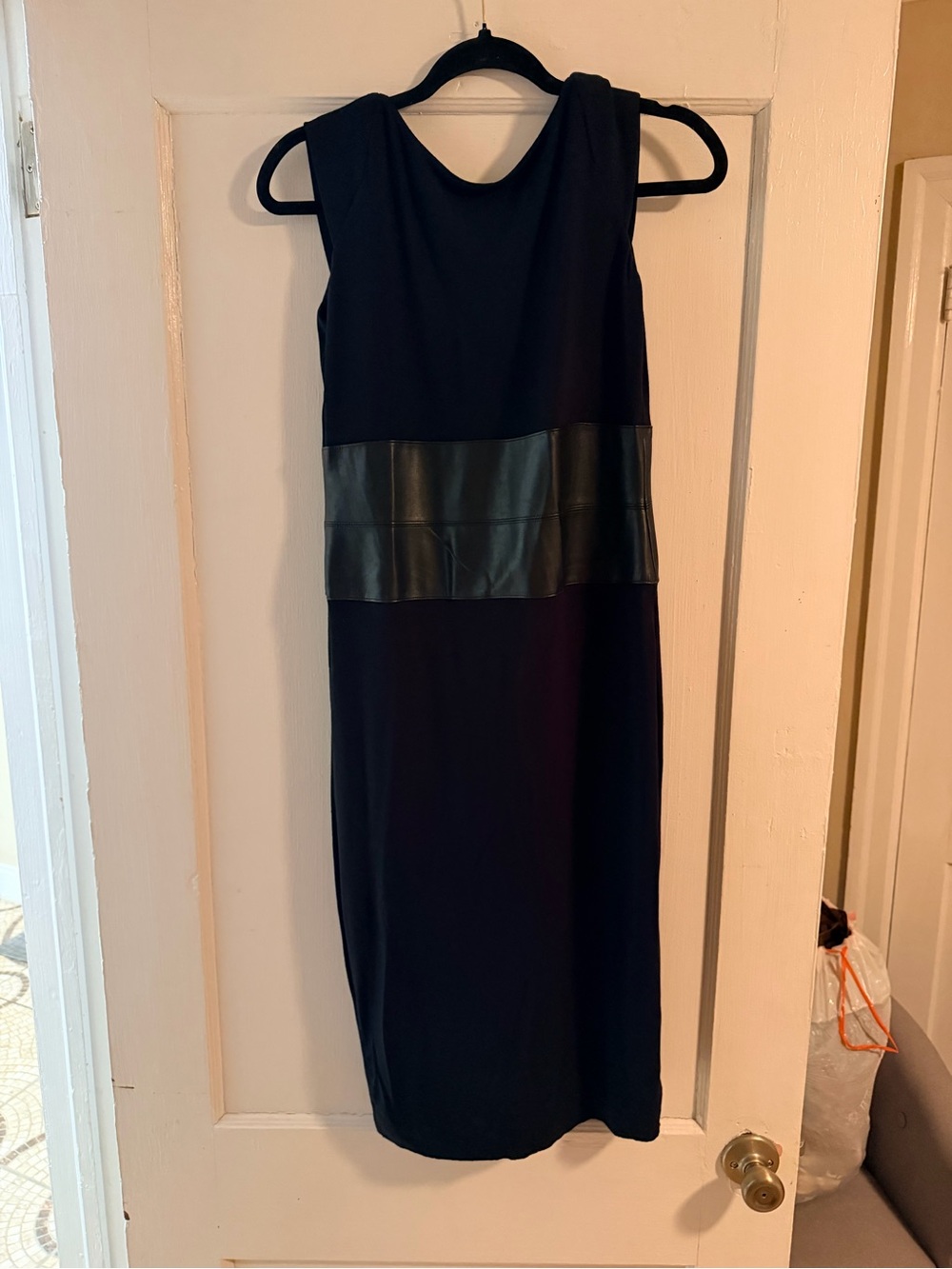 Bailey 44 Black Sleeveless Midi Dress Size Medium